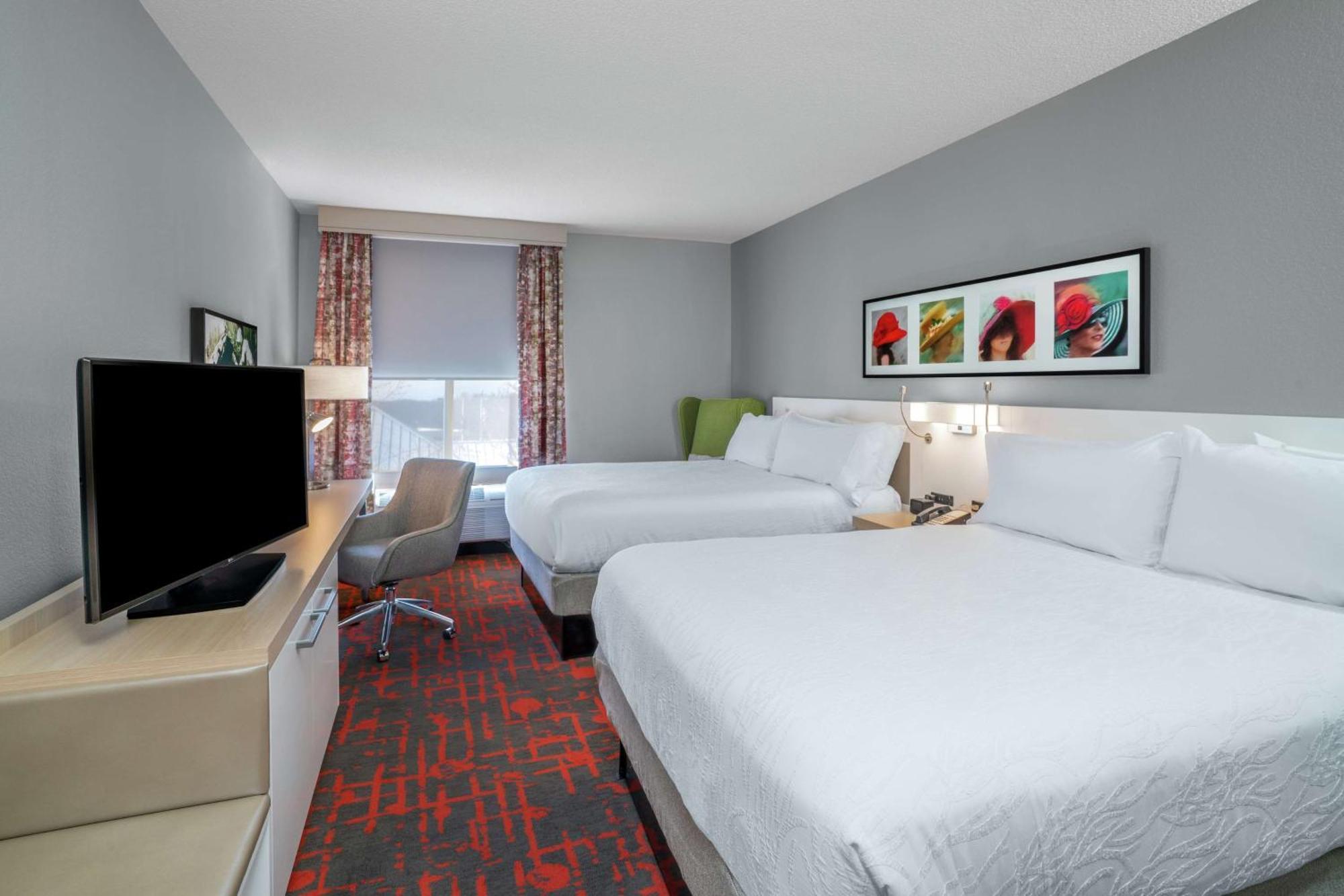 Hilton Garden Inn Louisville East Exterior foto